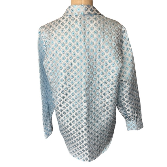 Hill House The James Shirt
Snowflake Brocade Blue/White Small - Picture 7 of 10